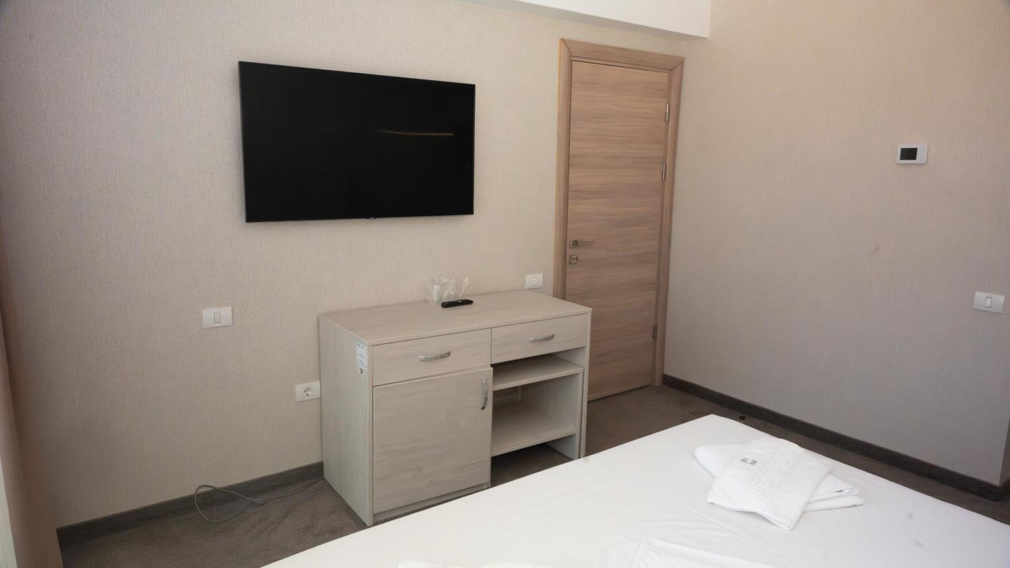 Hotel Alis Eforie Nord Εξωτερικό φωτογραφία