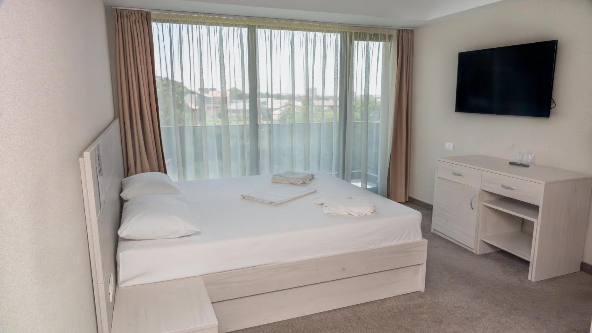 Hotel Alis Eforie Nord Εξωτερικό φωτογραφία