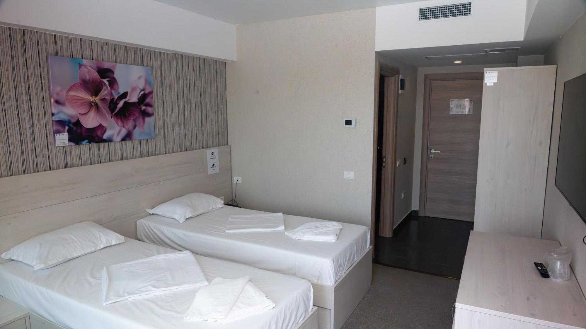 Hotel Alis Eforie Nord Εξωτερικό φωτογραφία